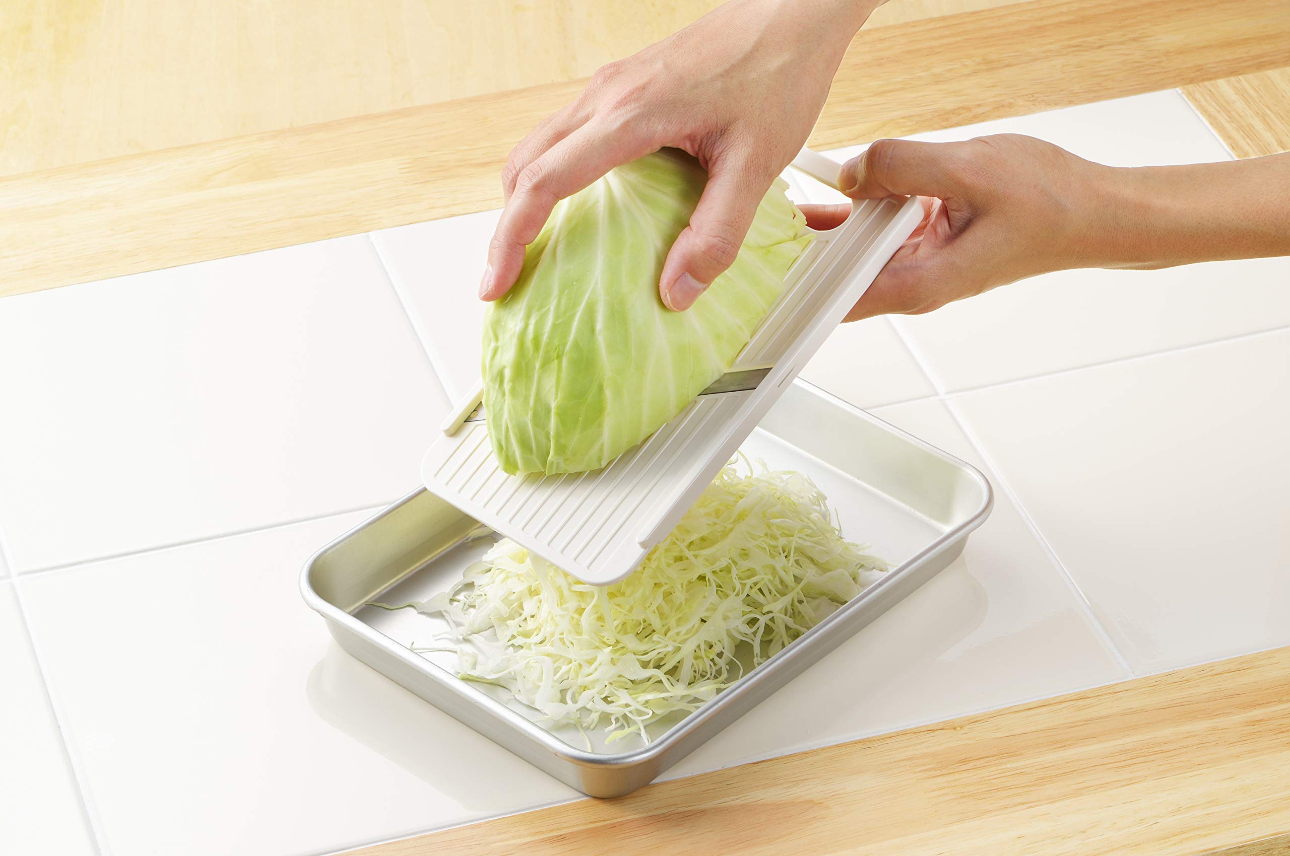 Amazon.com: Yoshikawa SJ2956 Slicer with Safety Holder, Julienne